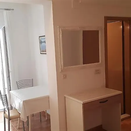 In The Center Taja Lägenhet *