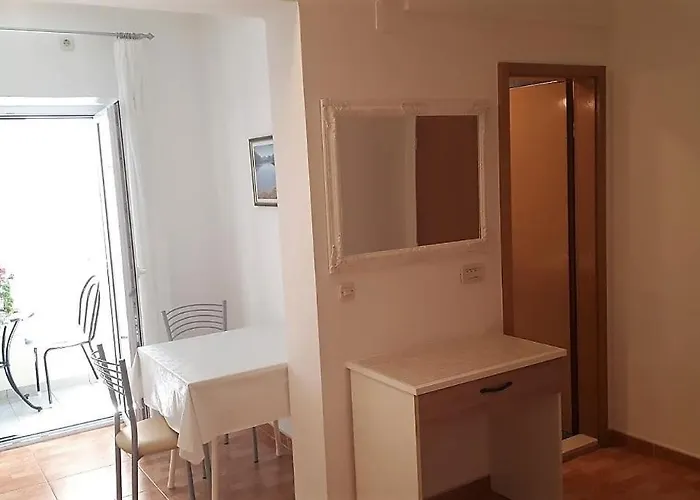 In The Center Taja Appartamento *