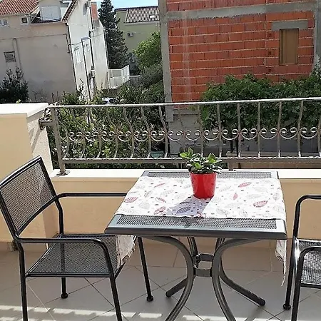 In The Center Taja Apartment Makarska